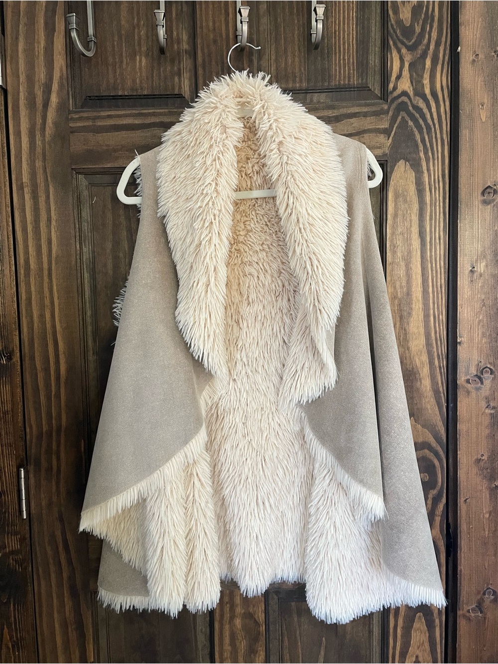 Women's Faux-Shearling Hooded Wrap Vest / reversable - Cream/Taupe